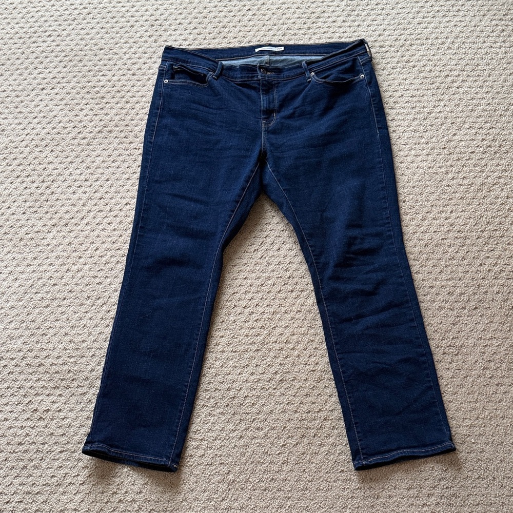 Levi’s Classic Straight Jeans 20W Dark Wash Mid Rise 29” Inseam Plus